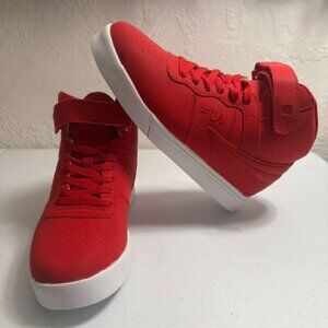 NEW - Fila Vulc 13 Ares Distrues Red -Size 5.5 Unisex